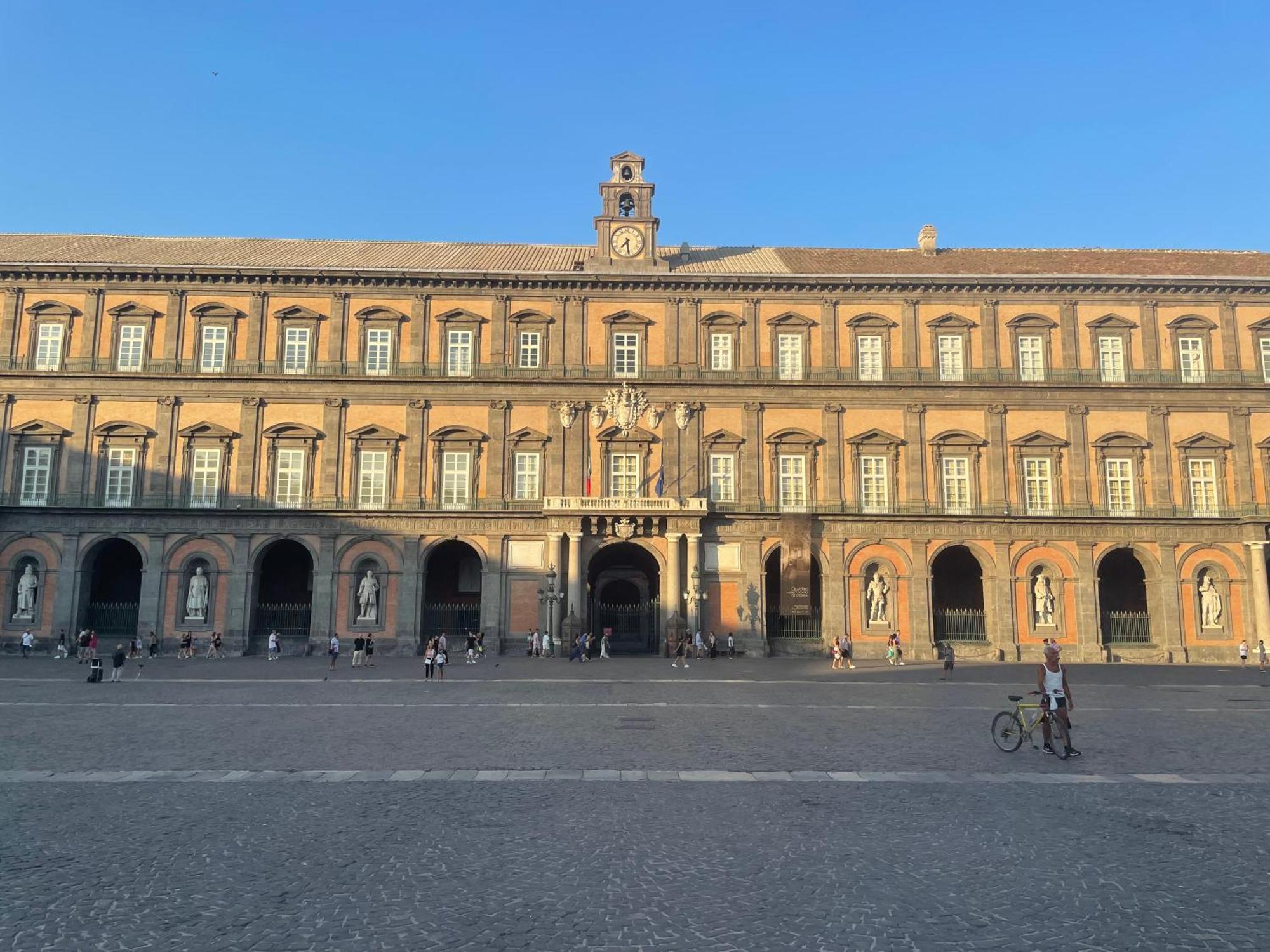 Toledo Center * Napoli